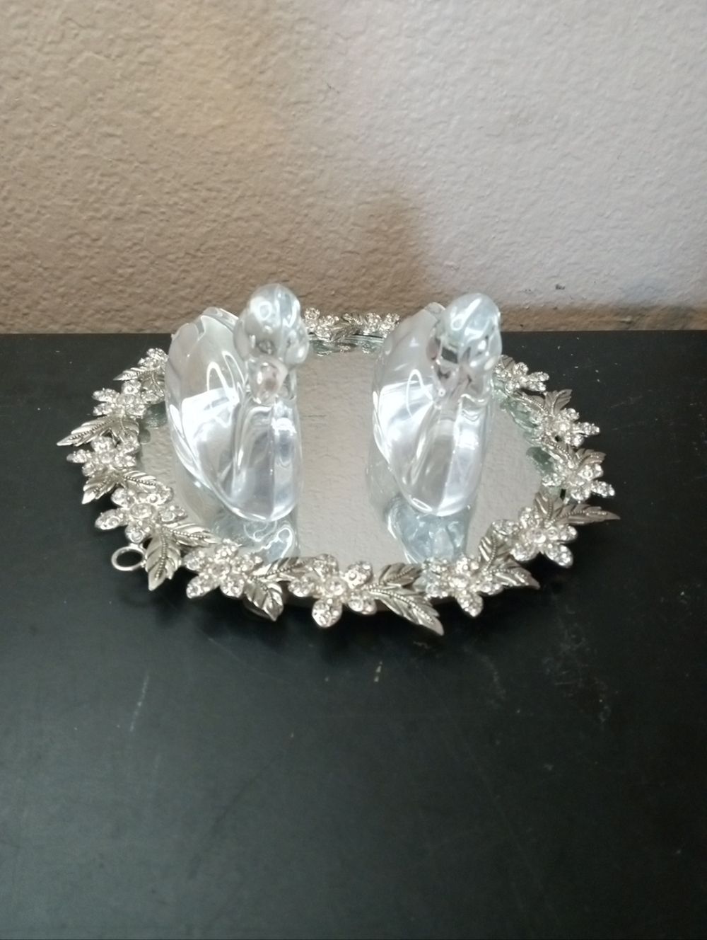 EXQUISITE Pair of Signed Steuben NY 4" Crystal Duck Figurines